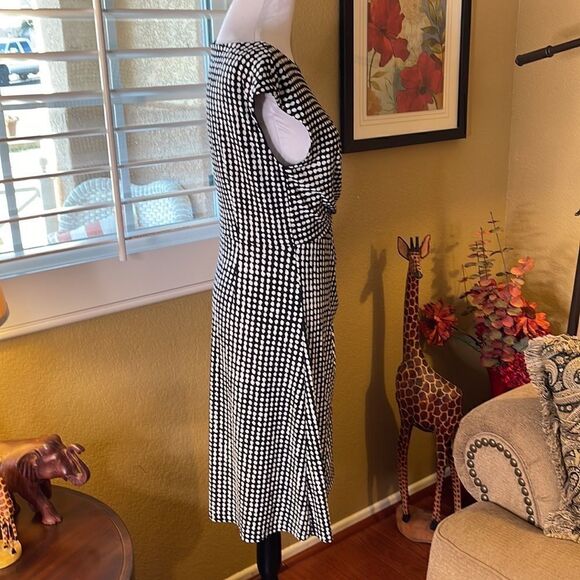 212 COLLECTION Women's Gathered Twist Drape BLACK & WHITE POLKA DOT DRESS, SZ M - Picture 3 of 7